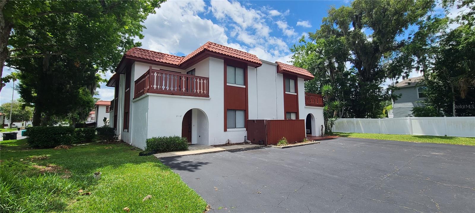 OAK MEADOW - Residential