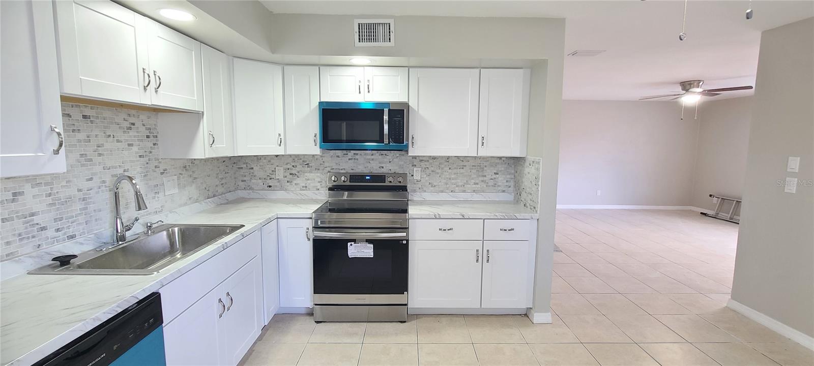 OAK MEADOW - Residential