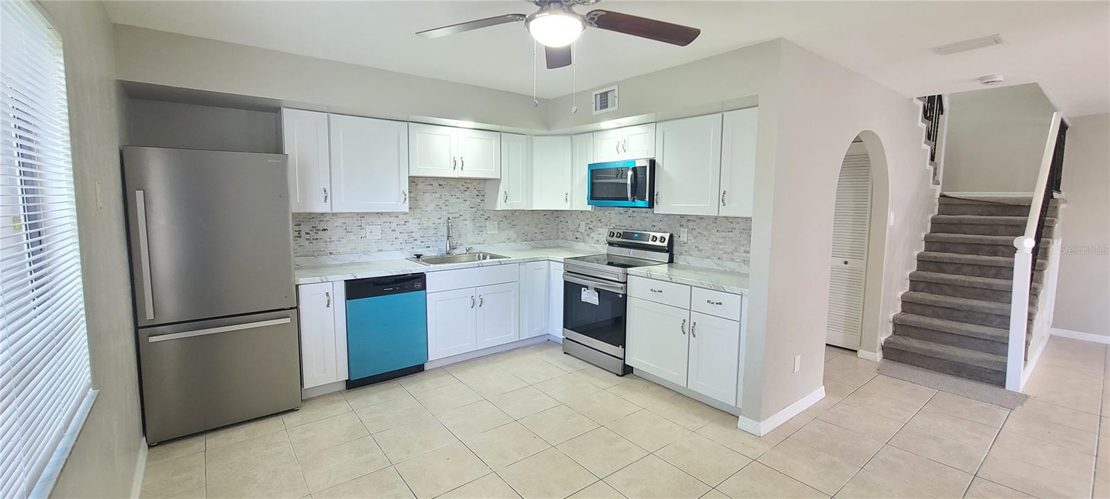 OAK MEADOW - Residential