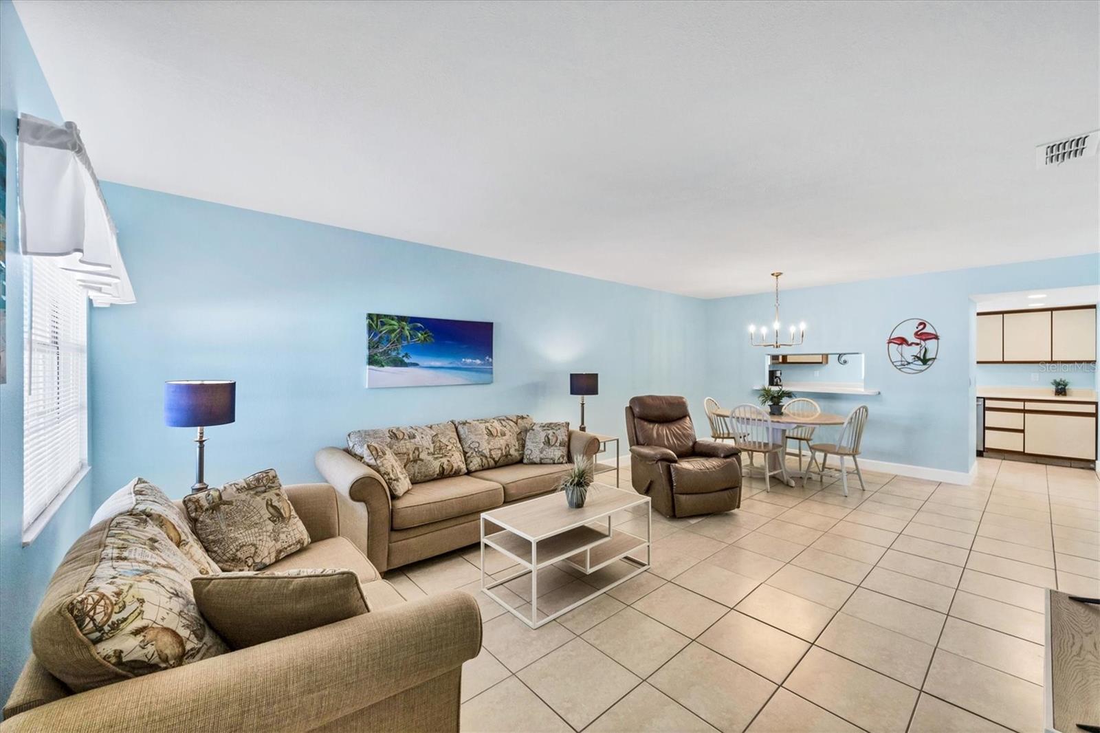 PALM MANOR PH 03 - Residential