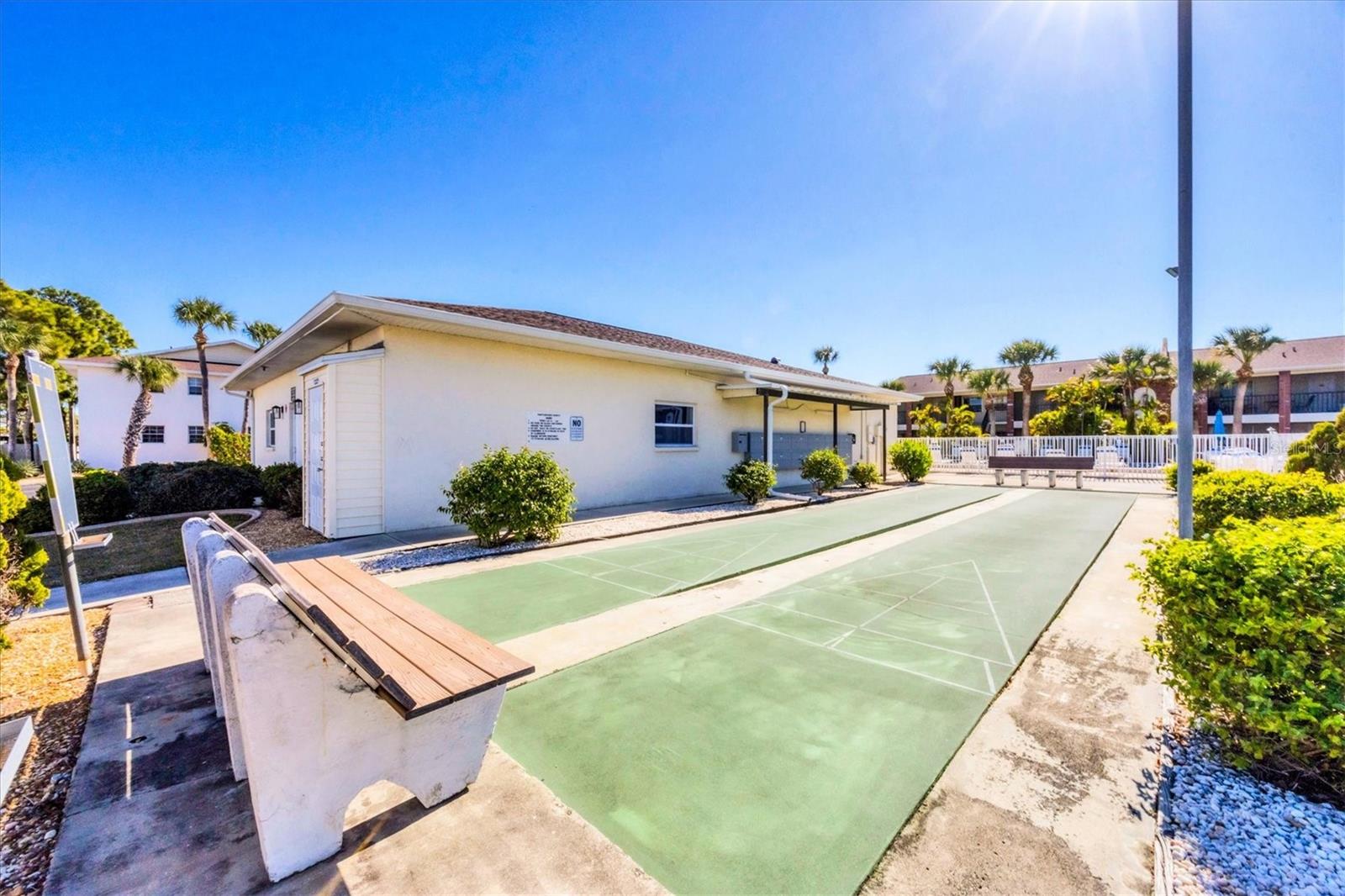 PALM MANOR PH 03 - Residential