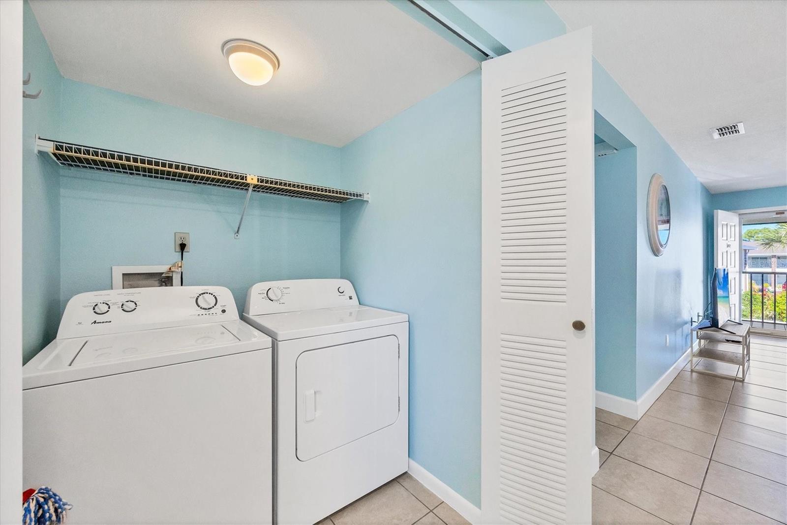 PALM MANOR PH 03 - Residential