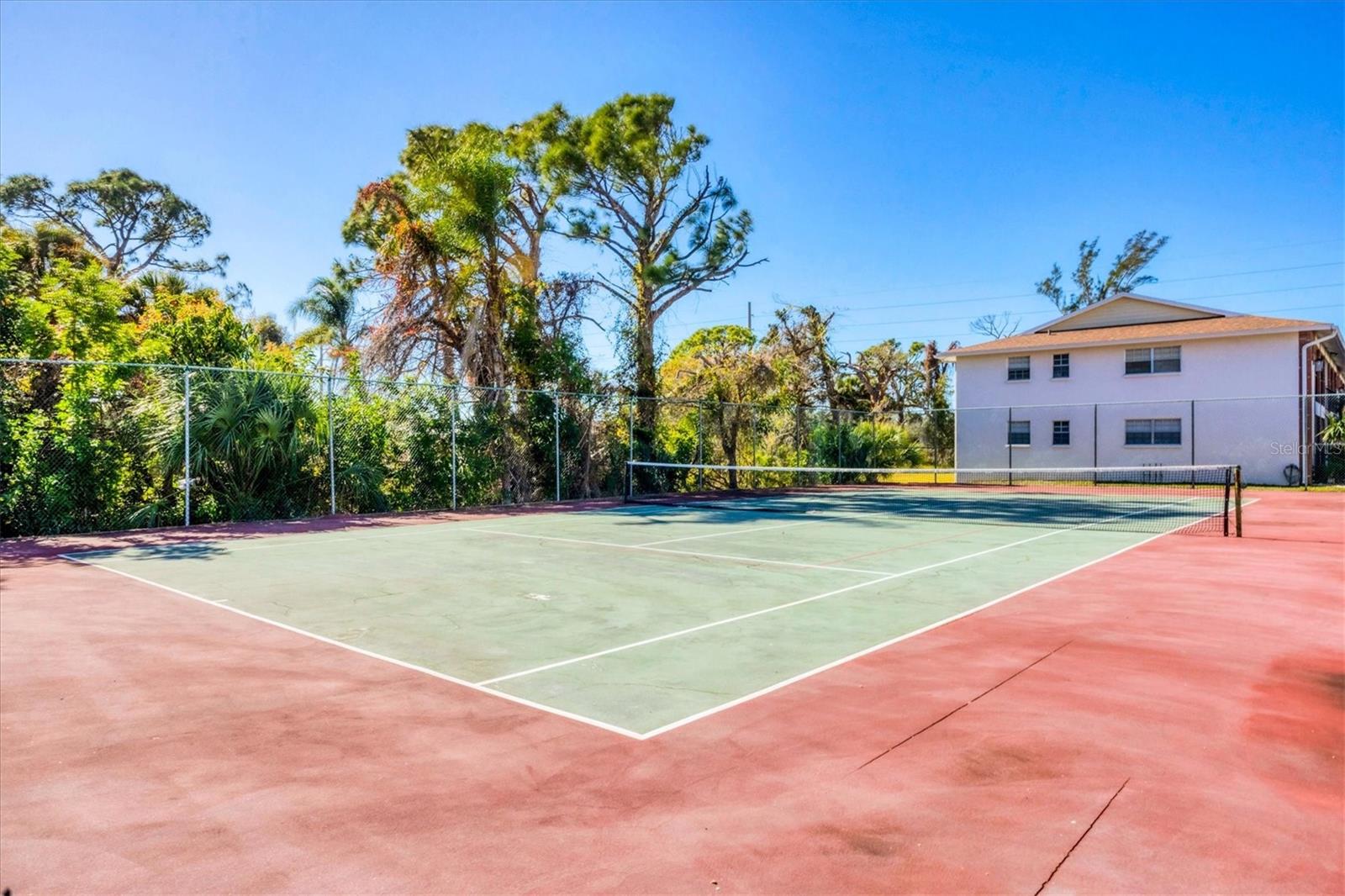 PALM MANOR PH 03 - Residential