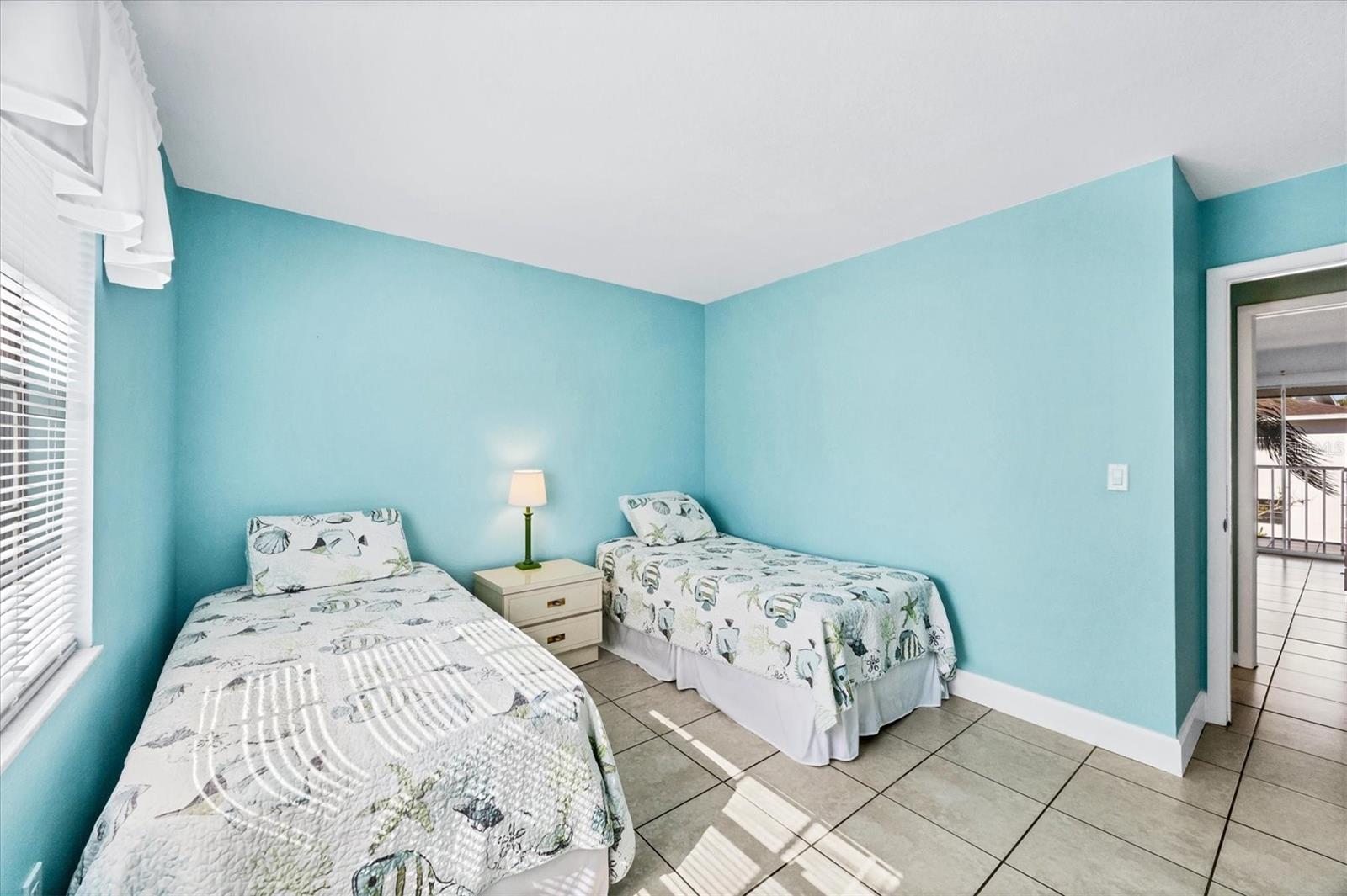 PALM MANOR PH 03 - Residential