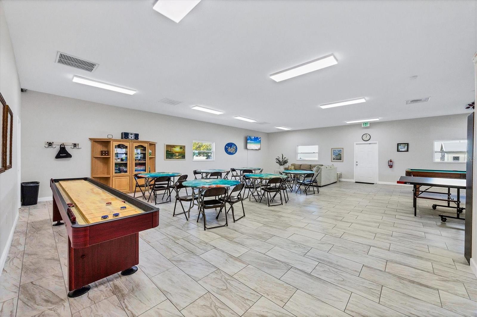 PALM MANOR PH 03 - Residential