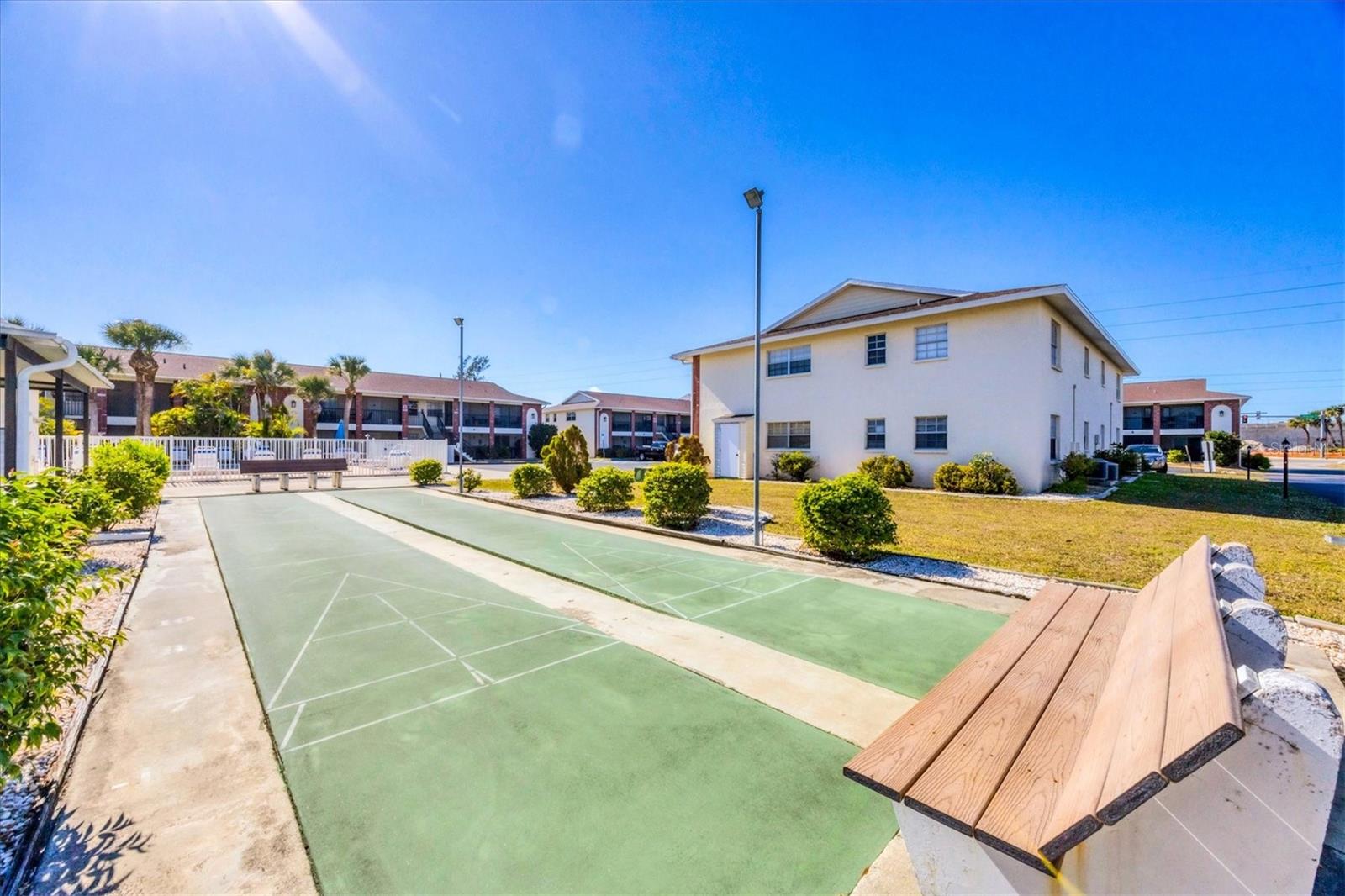 PALM MANOR PH 03 - Residential