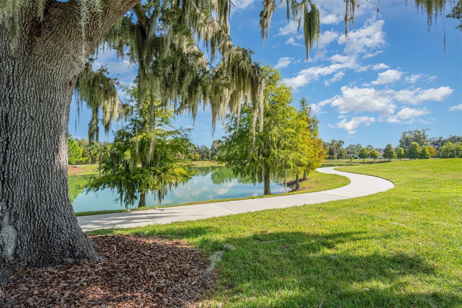 TUSKAWILLA CROSSINGS - Residential