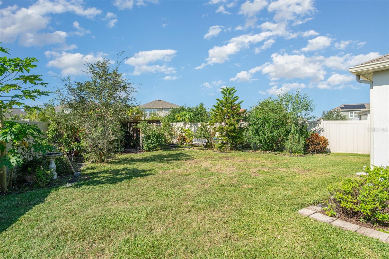 TUSKAWILLA CROSSINGS - Residential