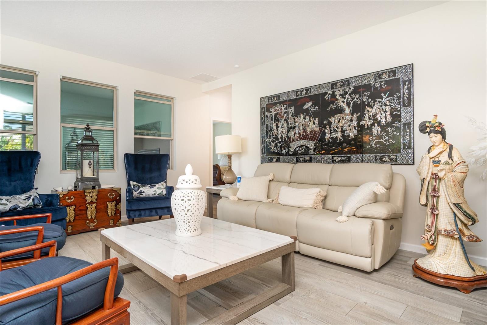 310 WOODED VINE DRIVE