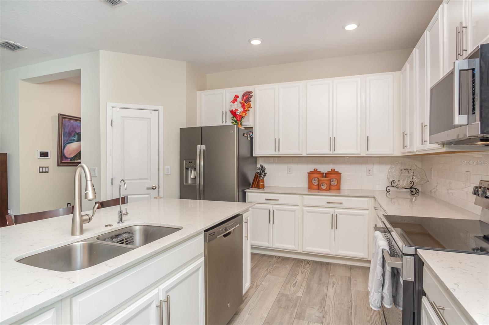 TUSKAWILLA CROSSINGS - Residential