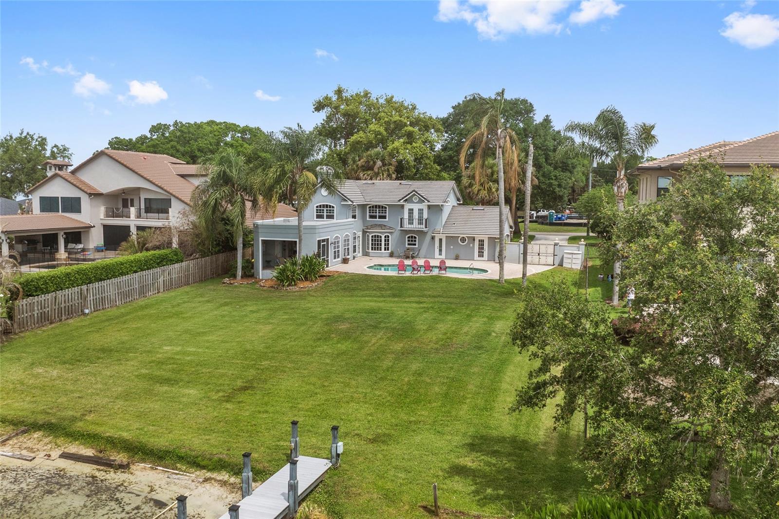 LAKE DOWN SHORES - Residential
