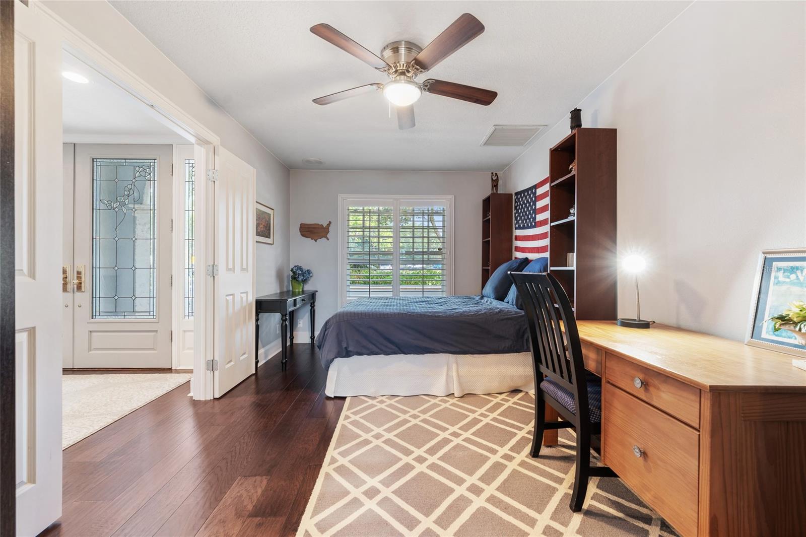 LAKE DOWN SHORES - Residential