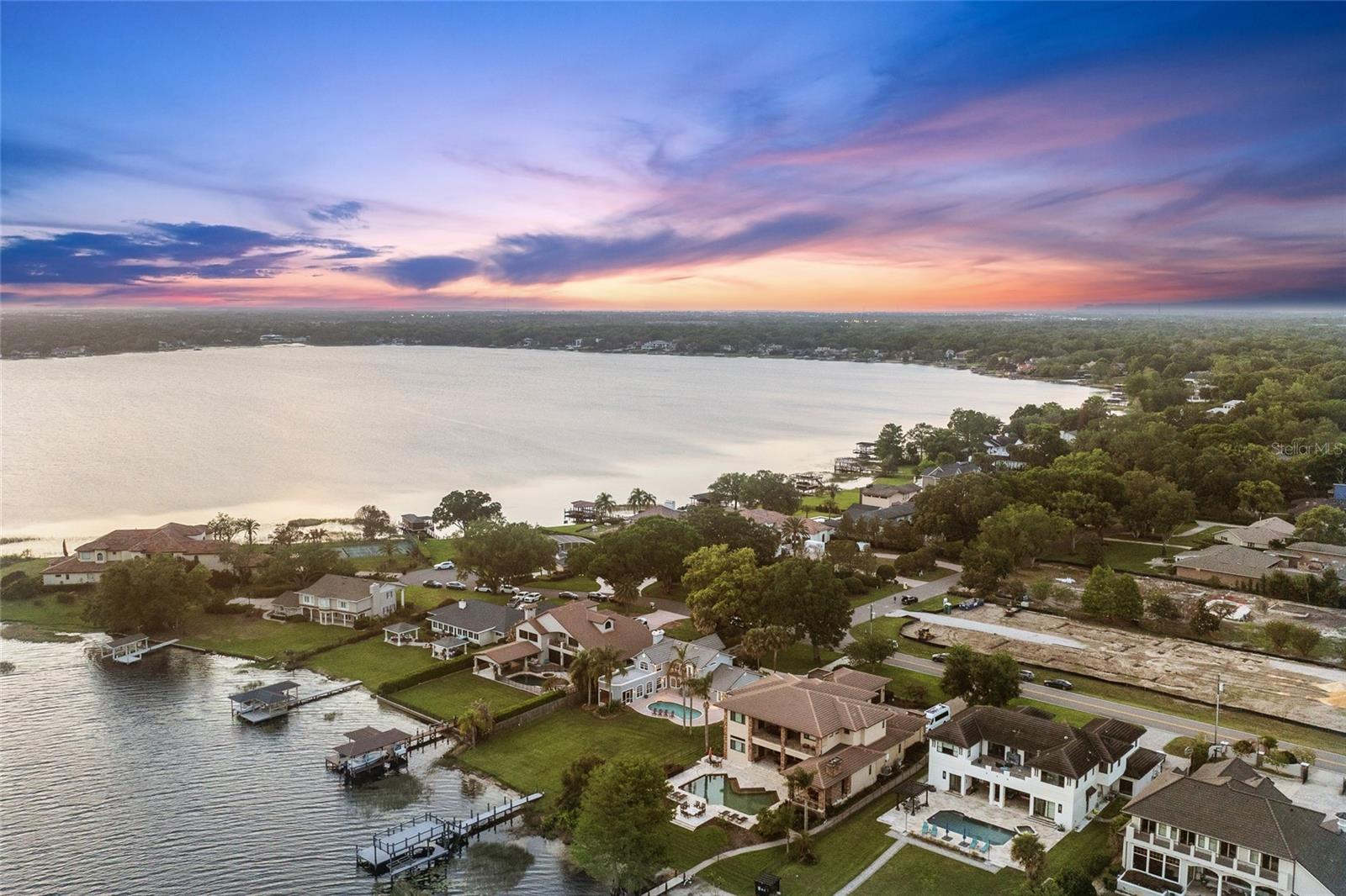 LAKE DOWN SHORES - Residential