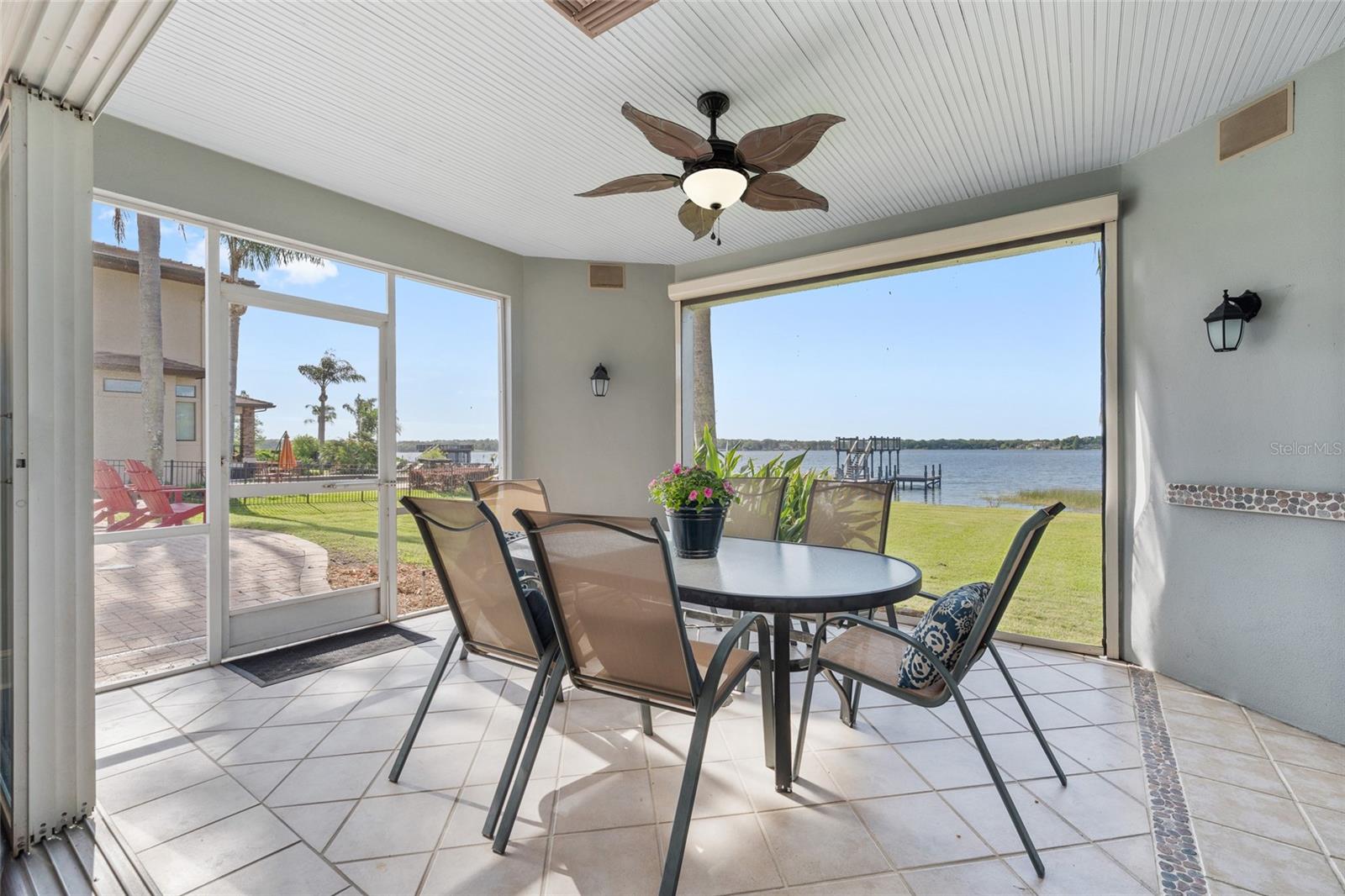 LAKE DOWN SHORES - Residential