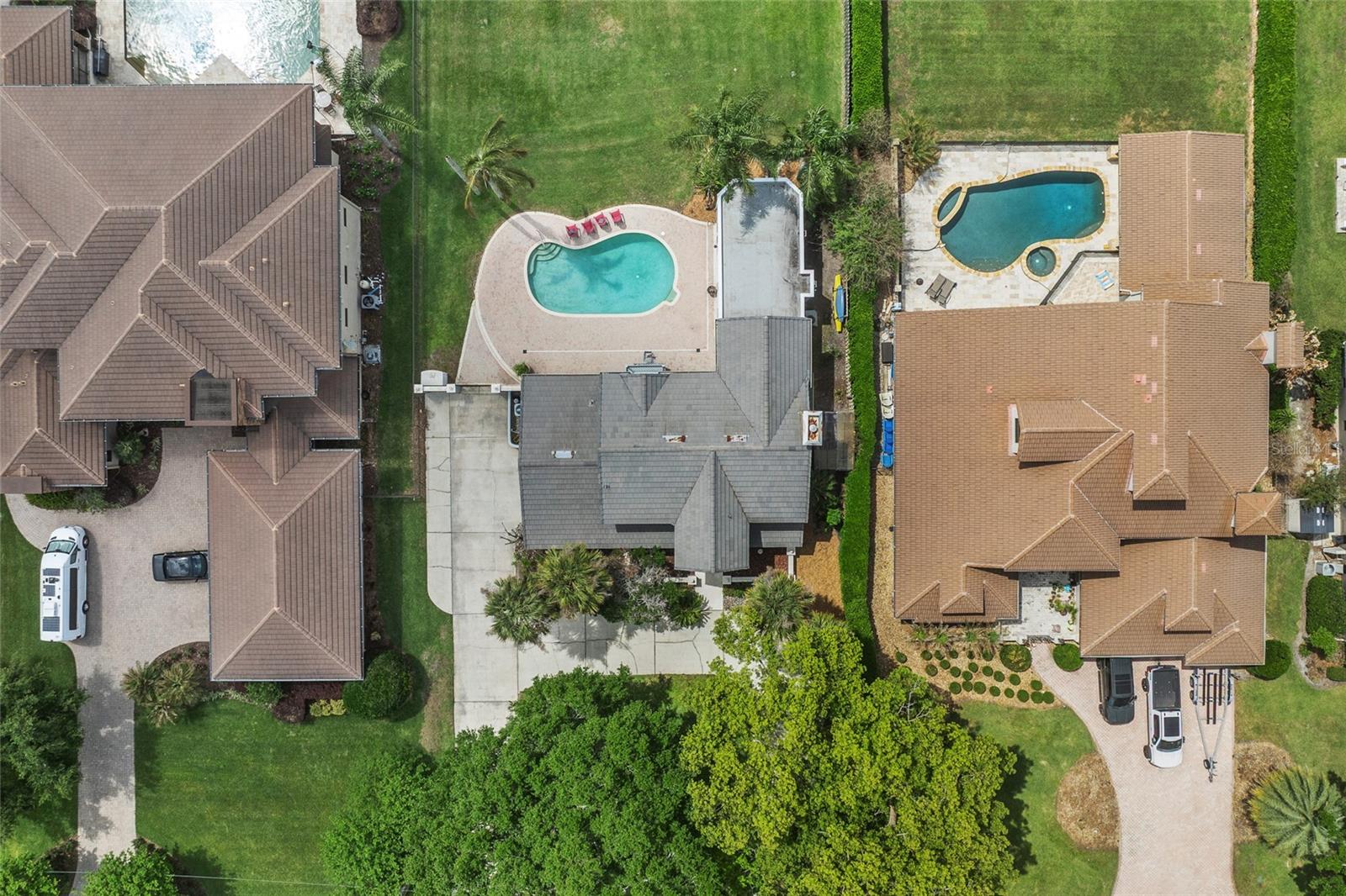 LAKE DOWN SHORES - Residential