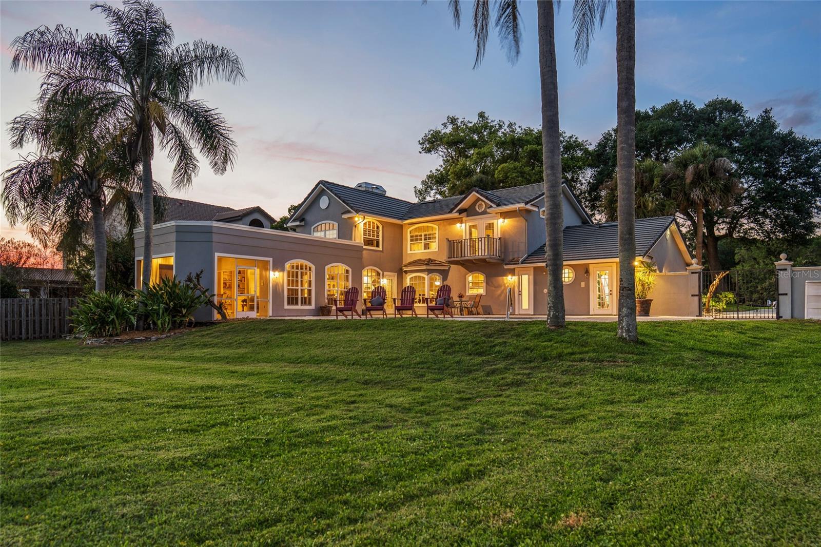 LAKE DOWN SHORES - Residential
