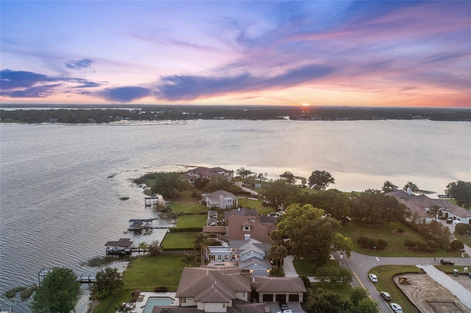 LAKE DOWN SHORES - Residential