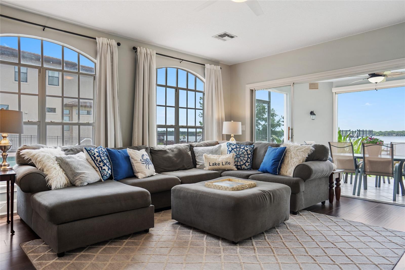 LAKE DOWN SHORES - Residential