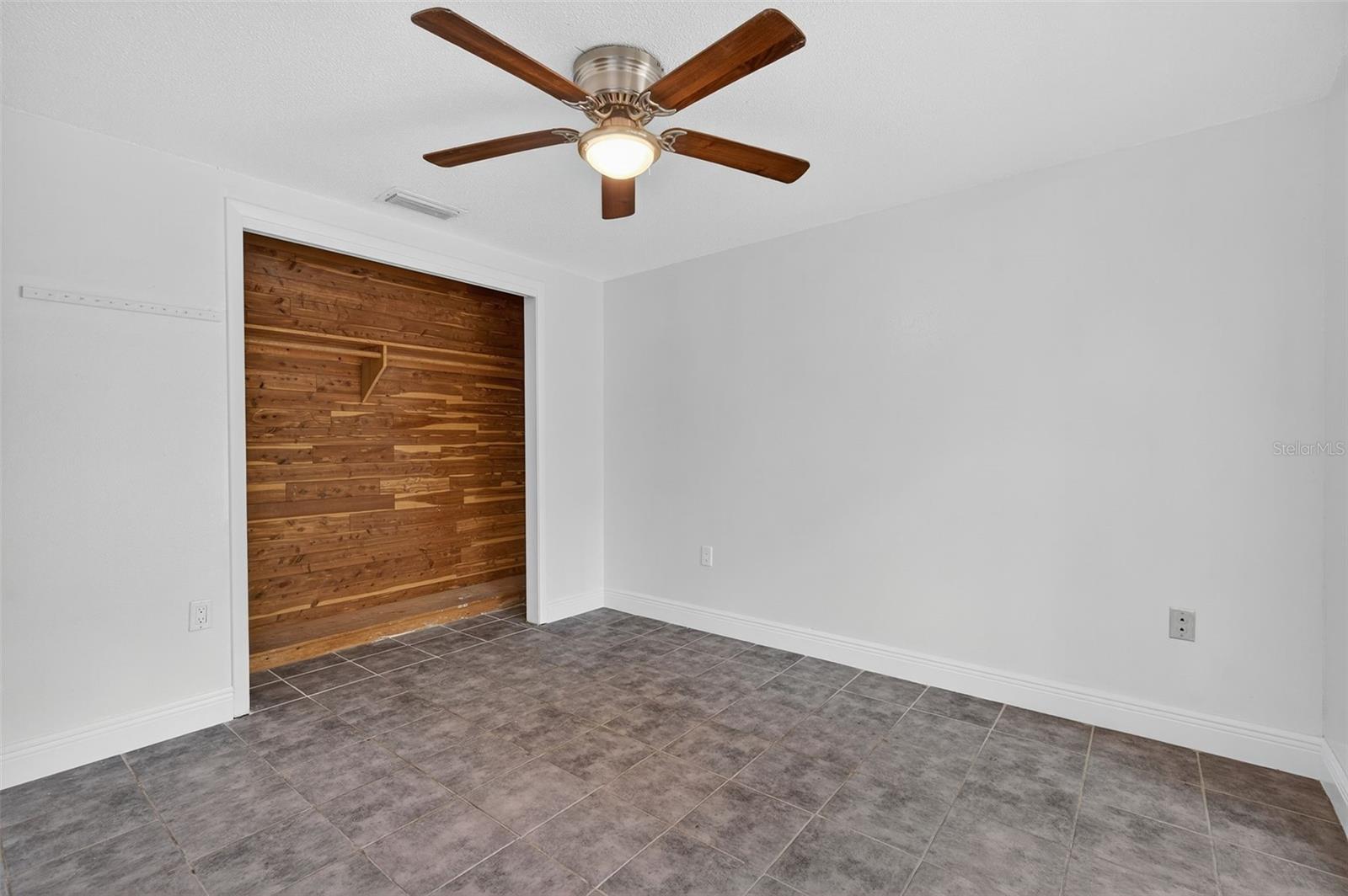 BEACON WOODS VILLAGE - Residential
