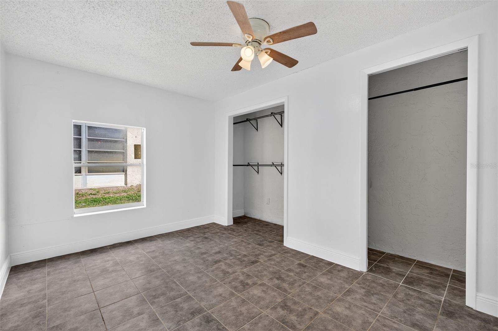 BEACON WOODS VILLAGE - Residential