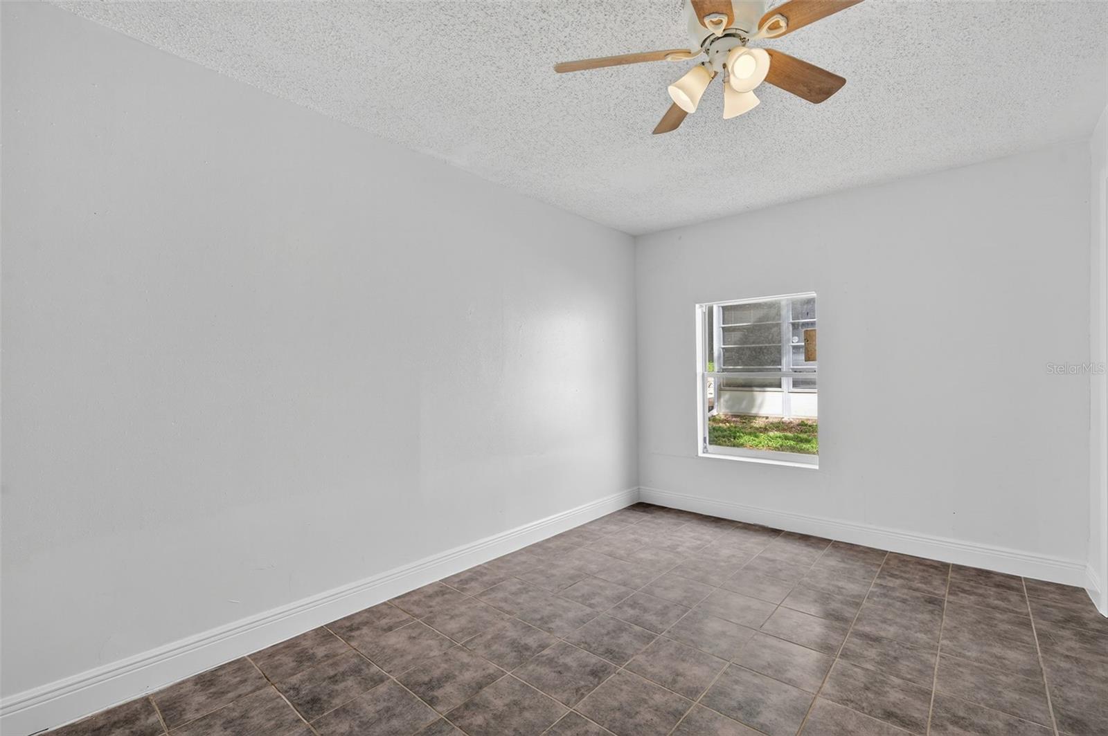 BEACON WOODS VILLAGE - Residential