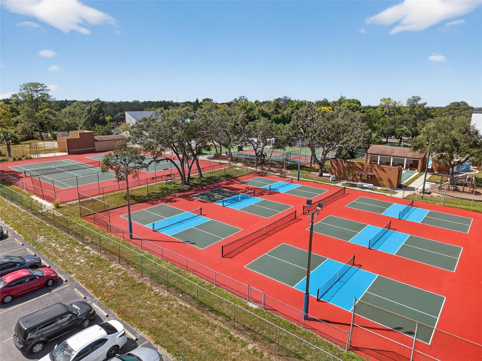 BEACON WOODS VILLAGE - Residential