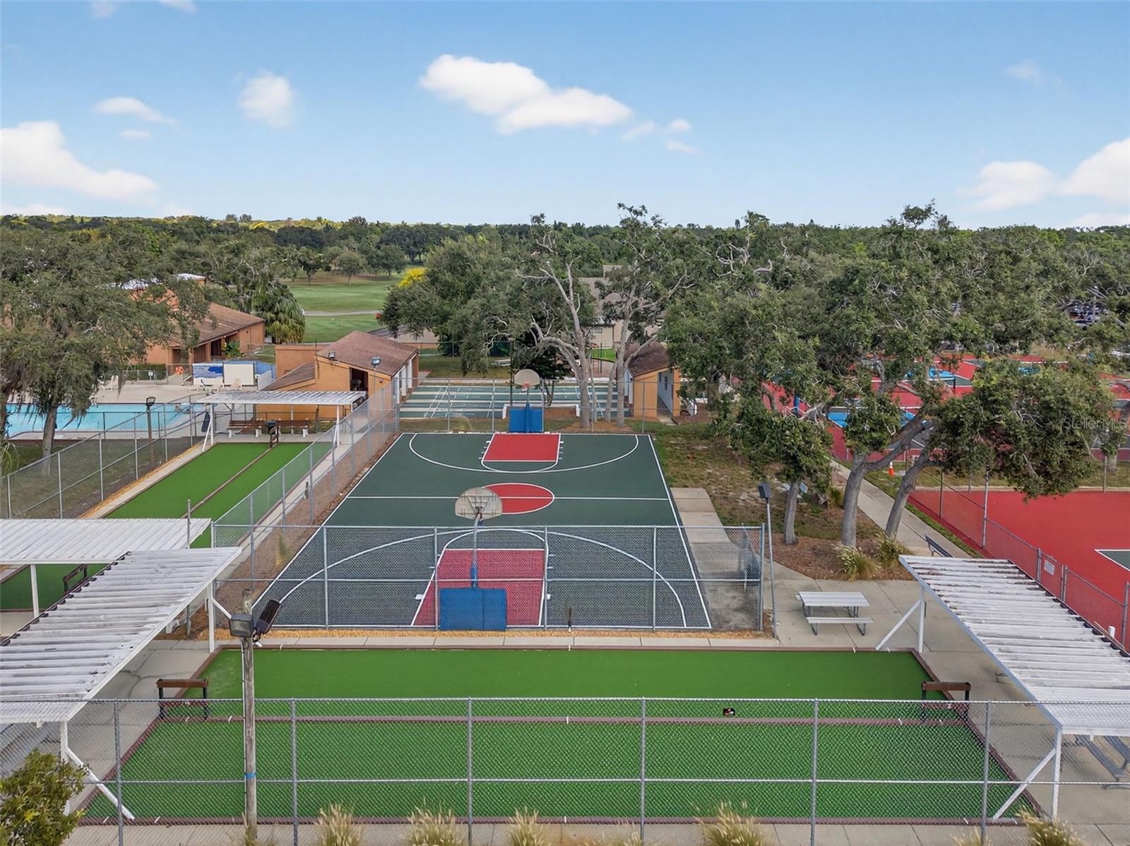 BEACON WOODS VILLAGE - Residential