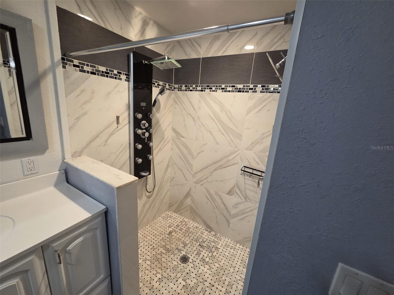 PORT ST LUCIE SEC 09 - Residential Lease