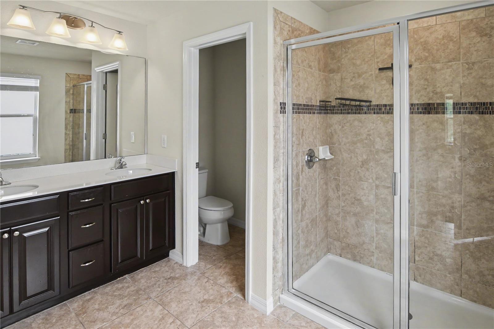 ALOMA TRAILS - Residential