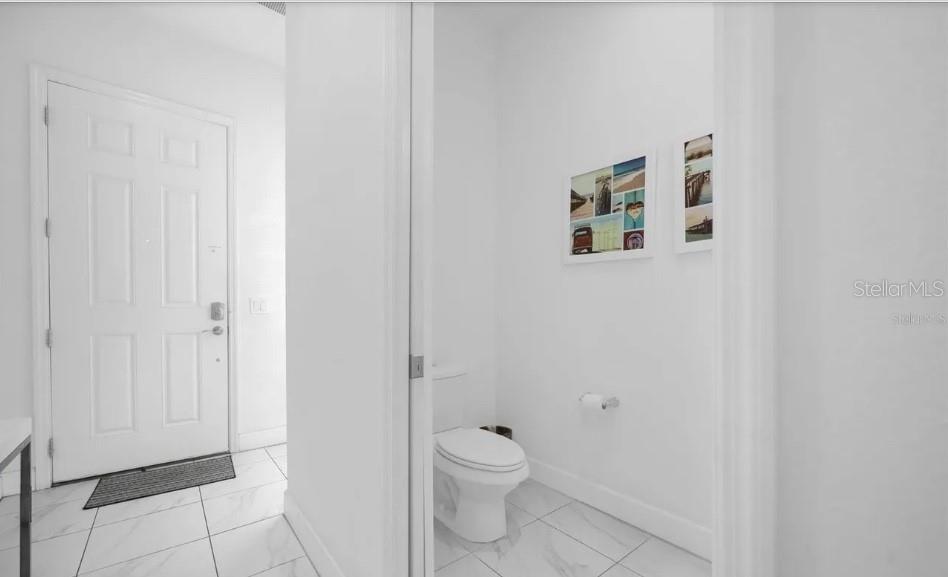 FESTIVAL PH - Residential Lease