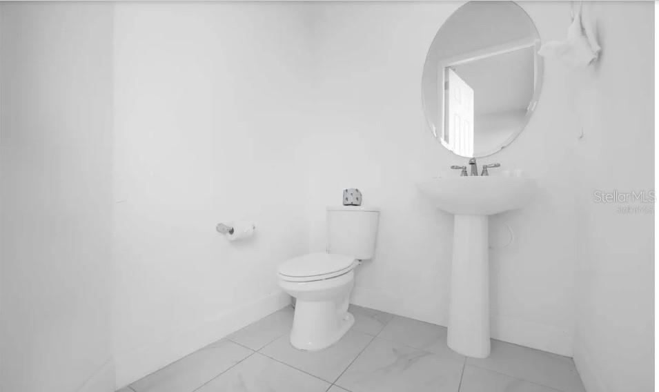 FESTIVAL PH - Residential Lease