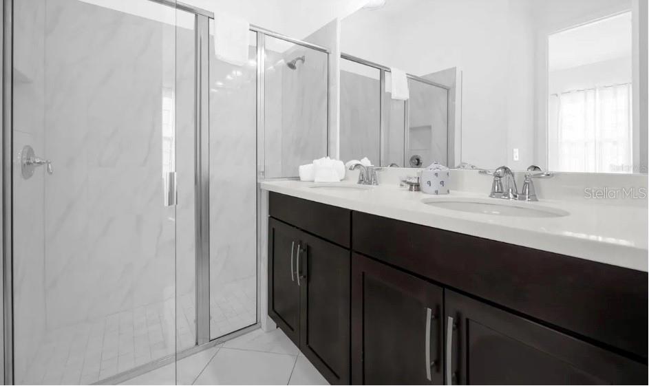 FESTIVAL PH - Residential Lease