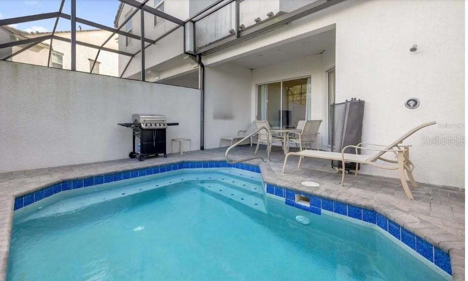 FESTIVAL PH - Residential Lease