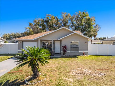 Photo of 117 Pansy Court, Kissimmee, FL 34743 (MLS # S5142426)