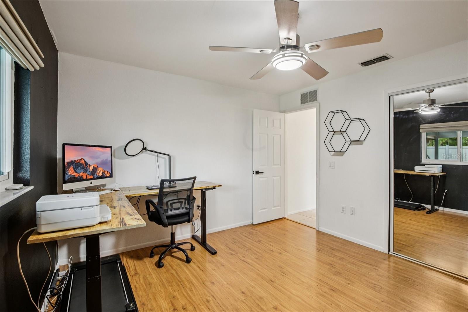 COLONIAL OAKS - Residential