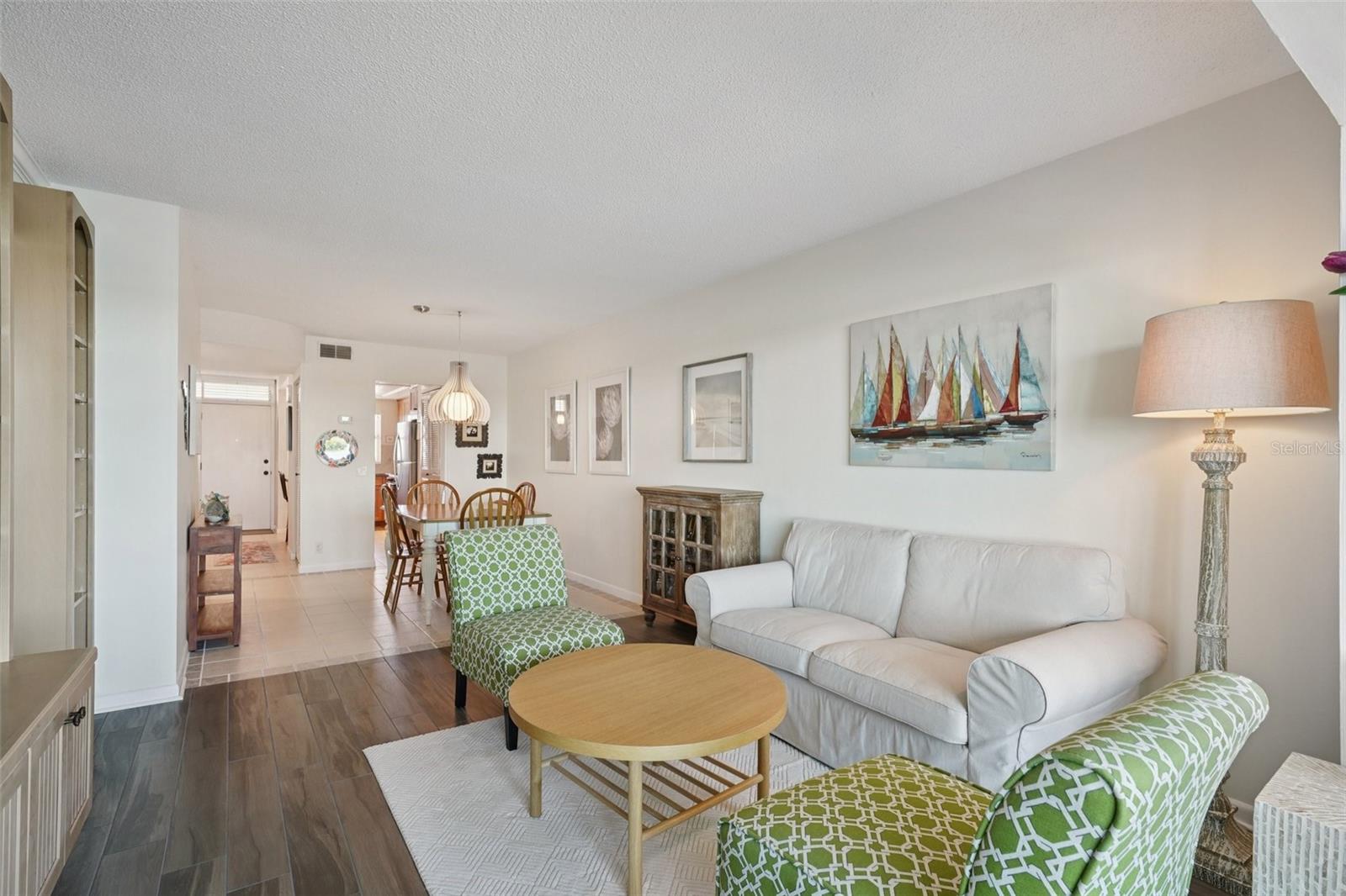 SHORE CREST BLDG - Residential