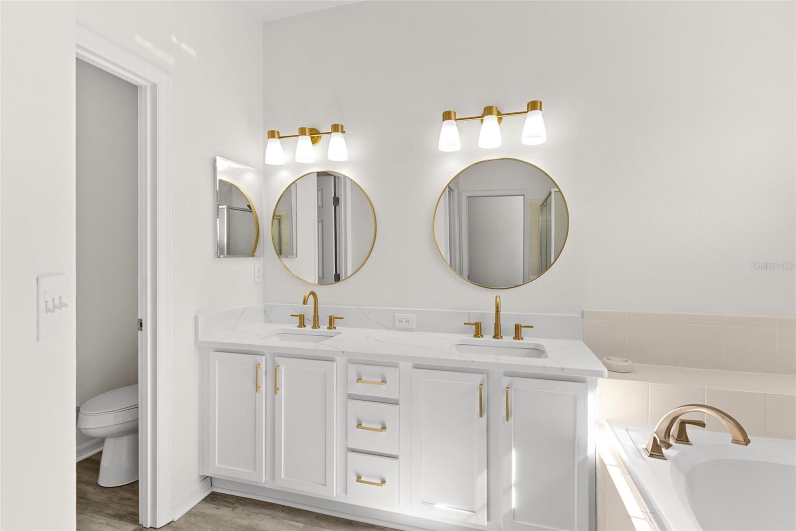 MANDOLIN 02 - Residential