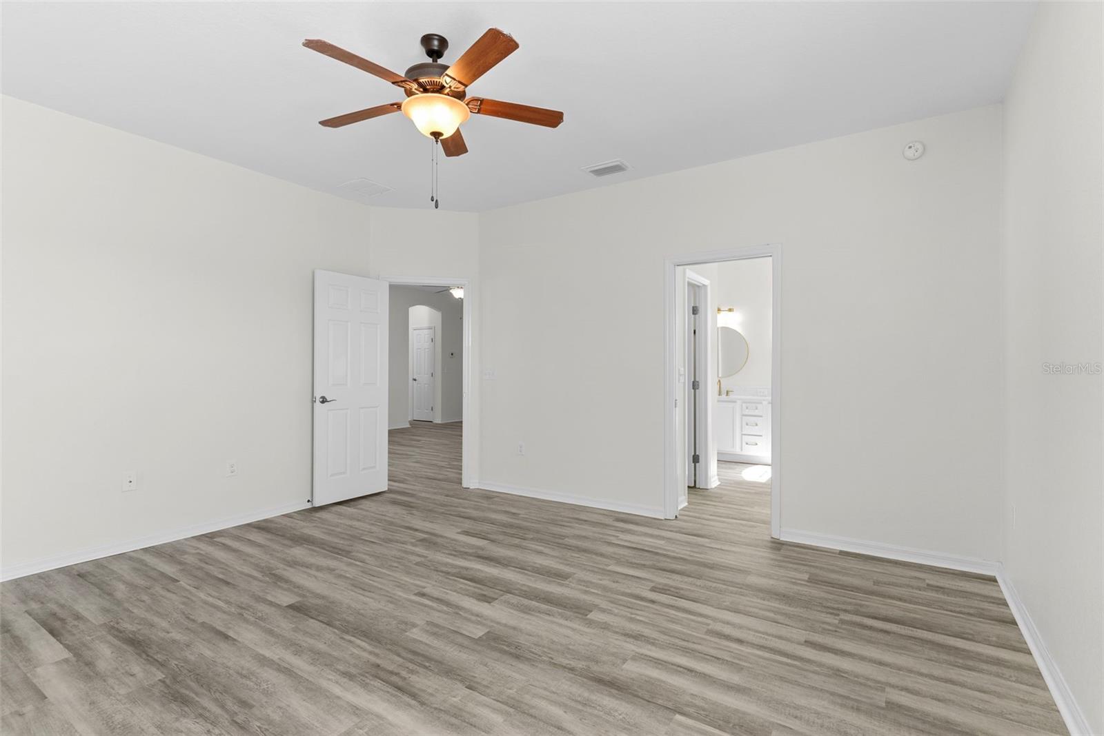 MANDOLIN 02 - Residential