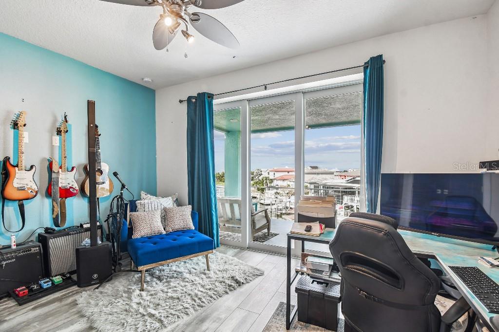 HUDSON BEACH 1ST ADD - Residential