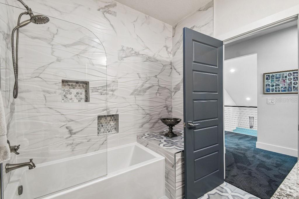 HUDSON BEACH 1ST ADD - Residential