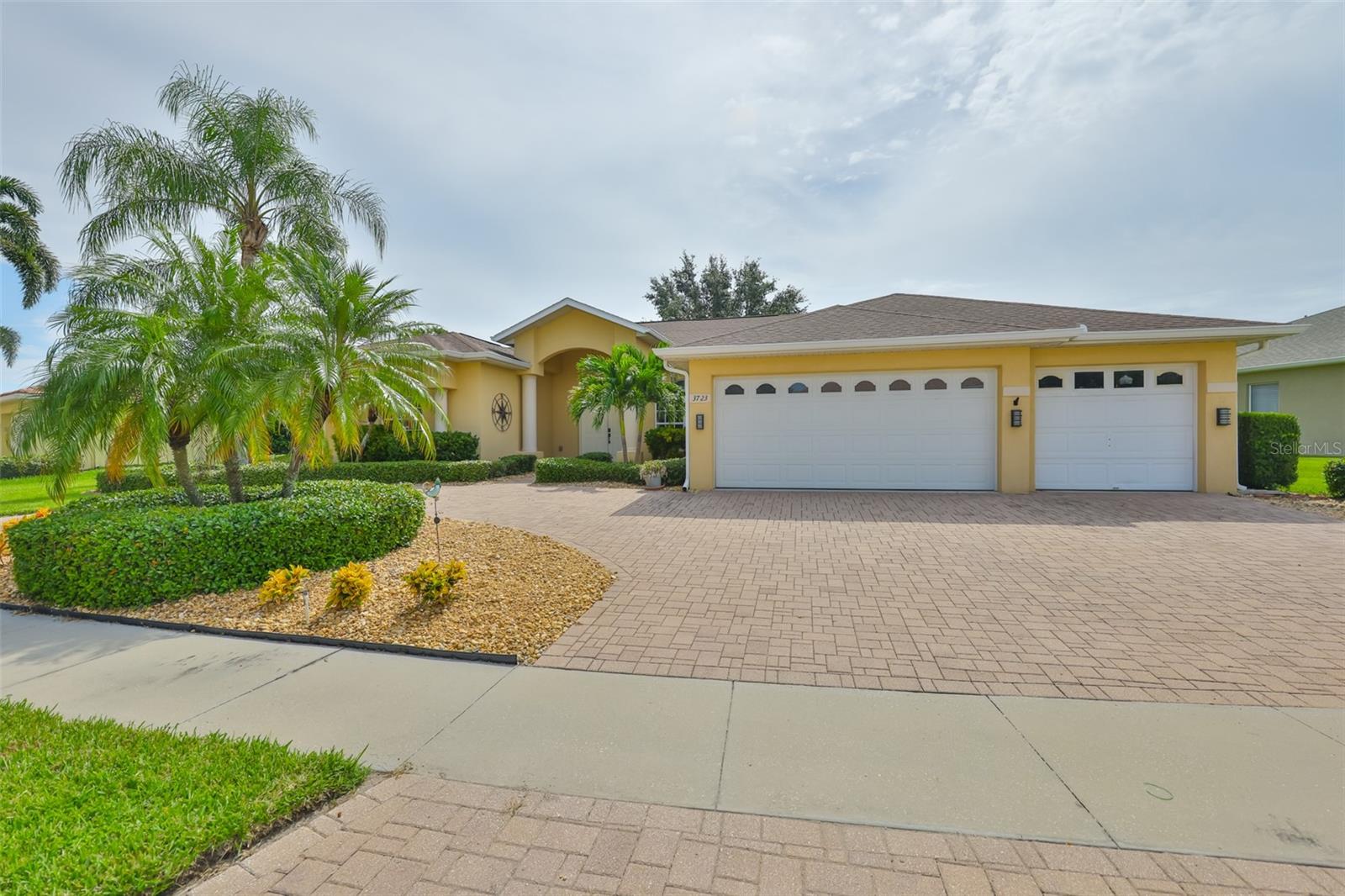 LA PALOMA VILLAGE UNIT 2 PH - Residential