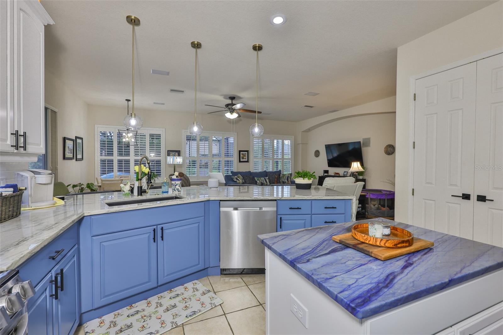 LA PALOMA VILLAGE UNIT 2 PH - Residential