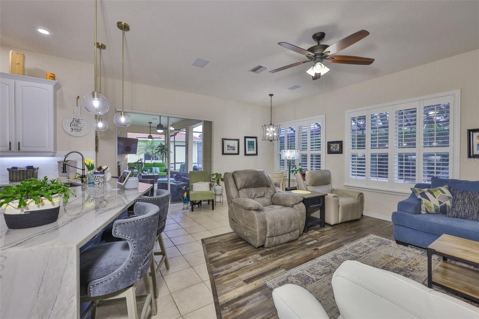 LA PALOMA VILLAGE UNIT 2 PH - Residential