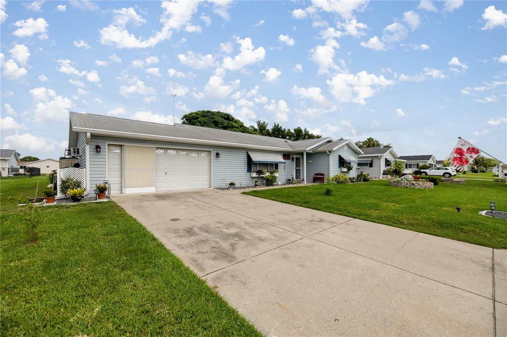 Photo of 17533 SE 96th Court, Summerfield, FL 34491 (MLS # G5097960)