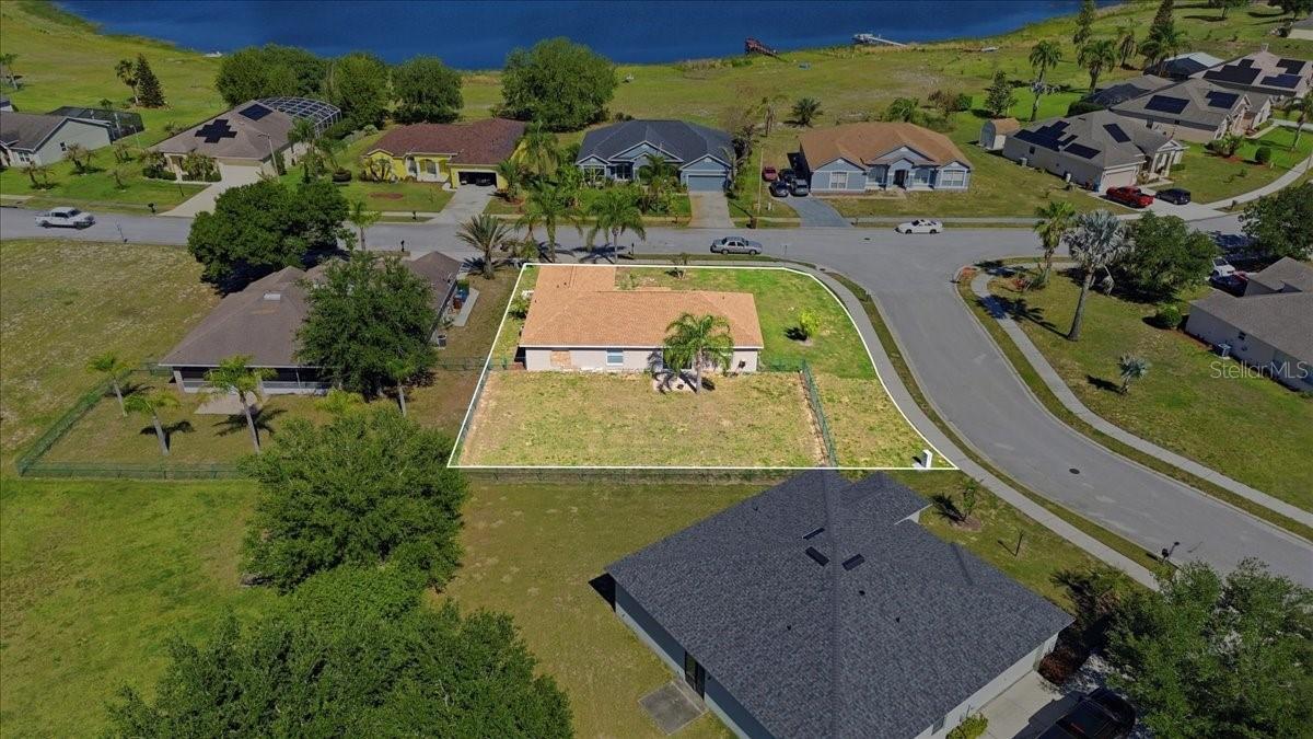 DINNER LAKE SHORES PH 01 - Residential