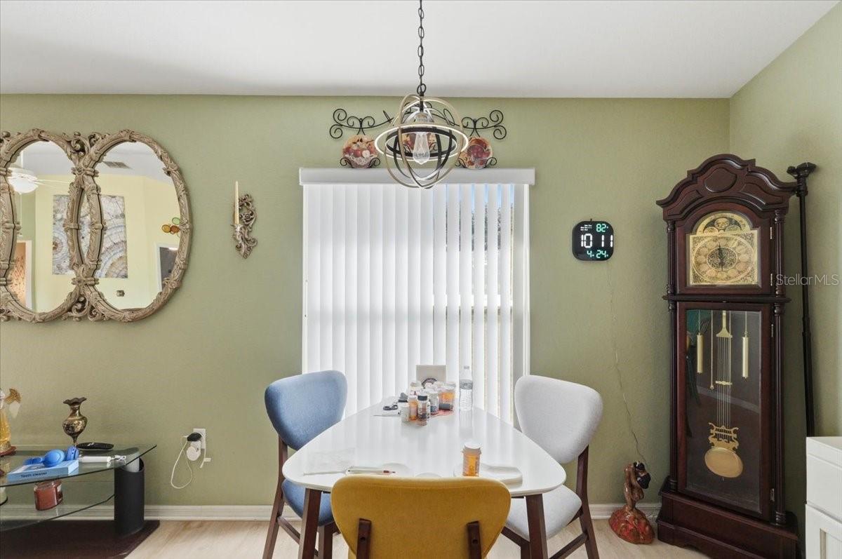 DINNER LAKE SHORES PH 01 - Residential
