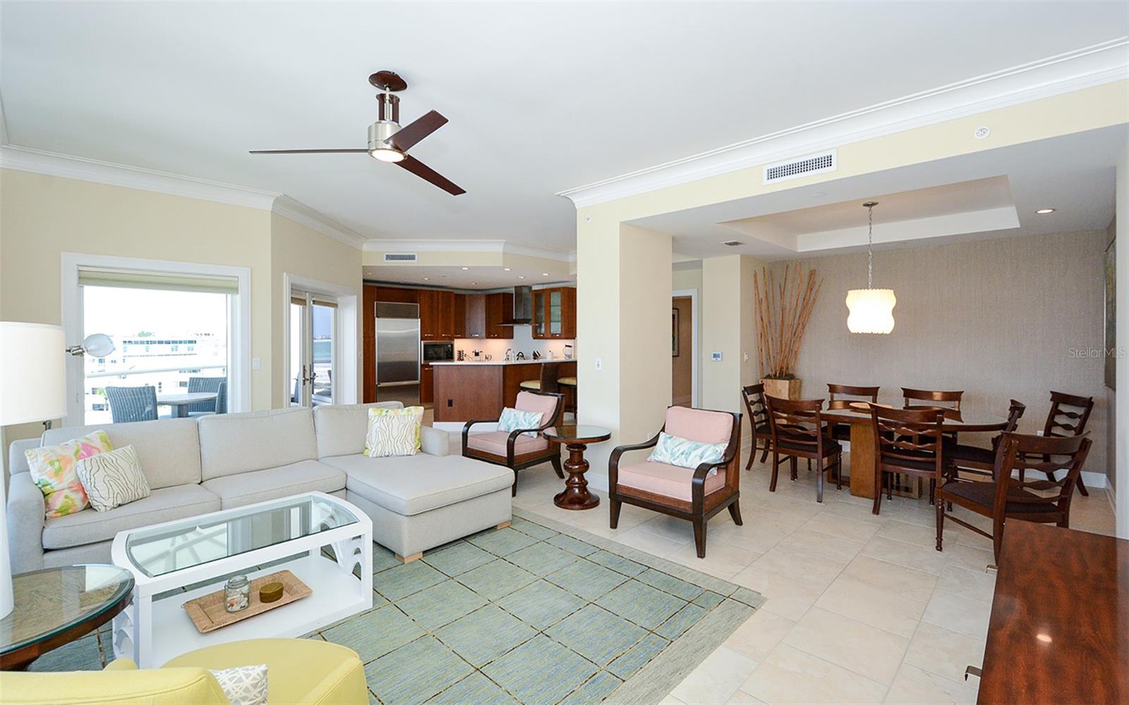 SIESTA KEY BEACH RESIDENCES - Residential