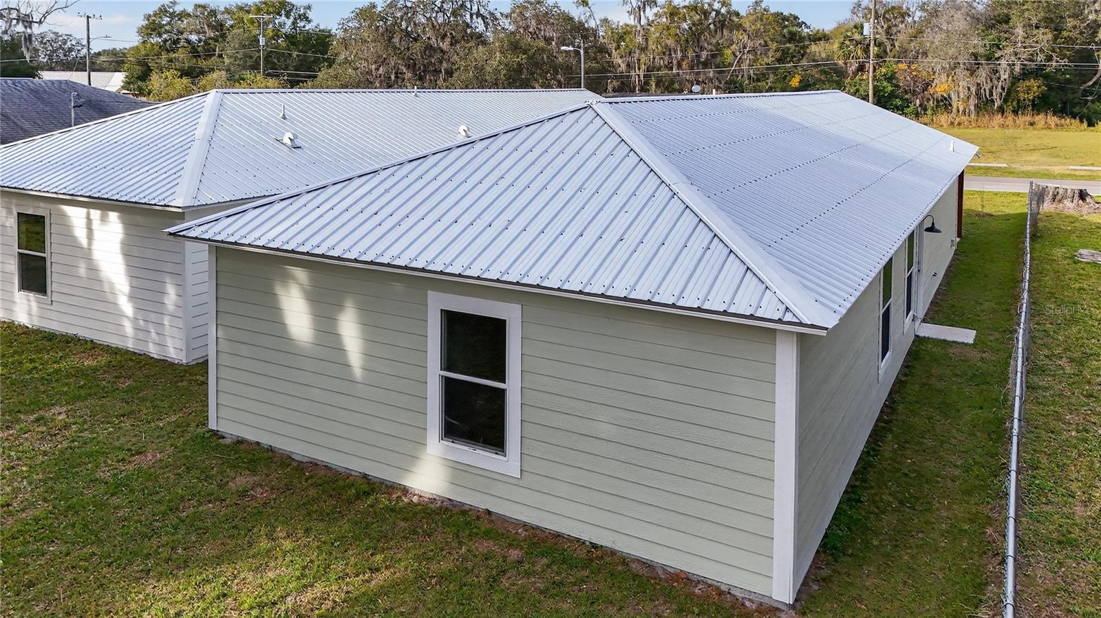 EUSTIS HOGANS SUB - Residential