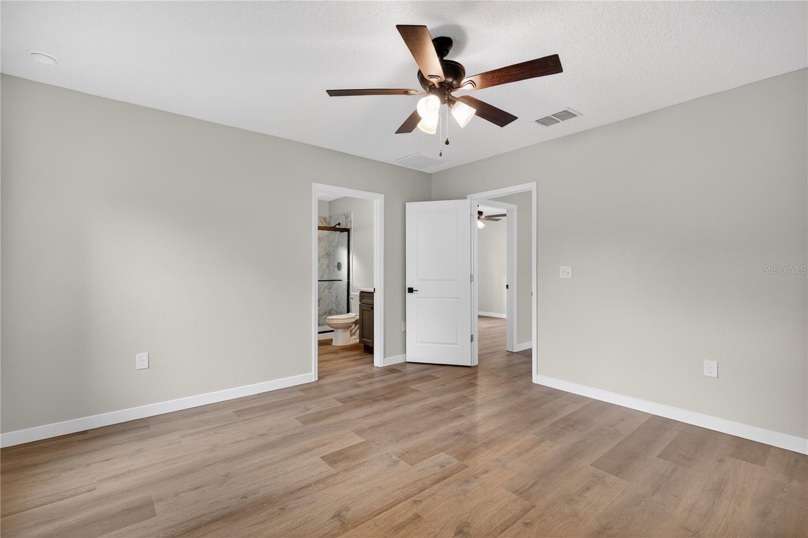 EUSTIS HOGANS SUB - Residential