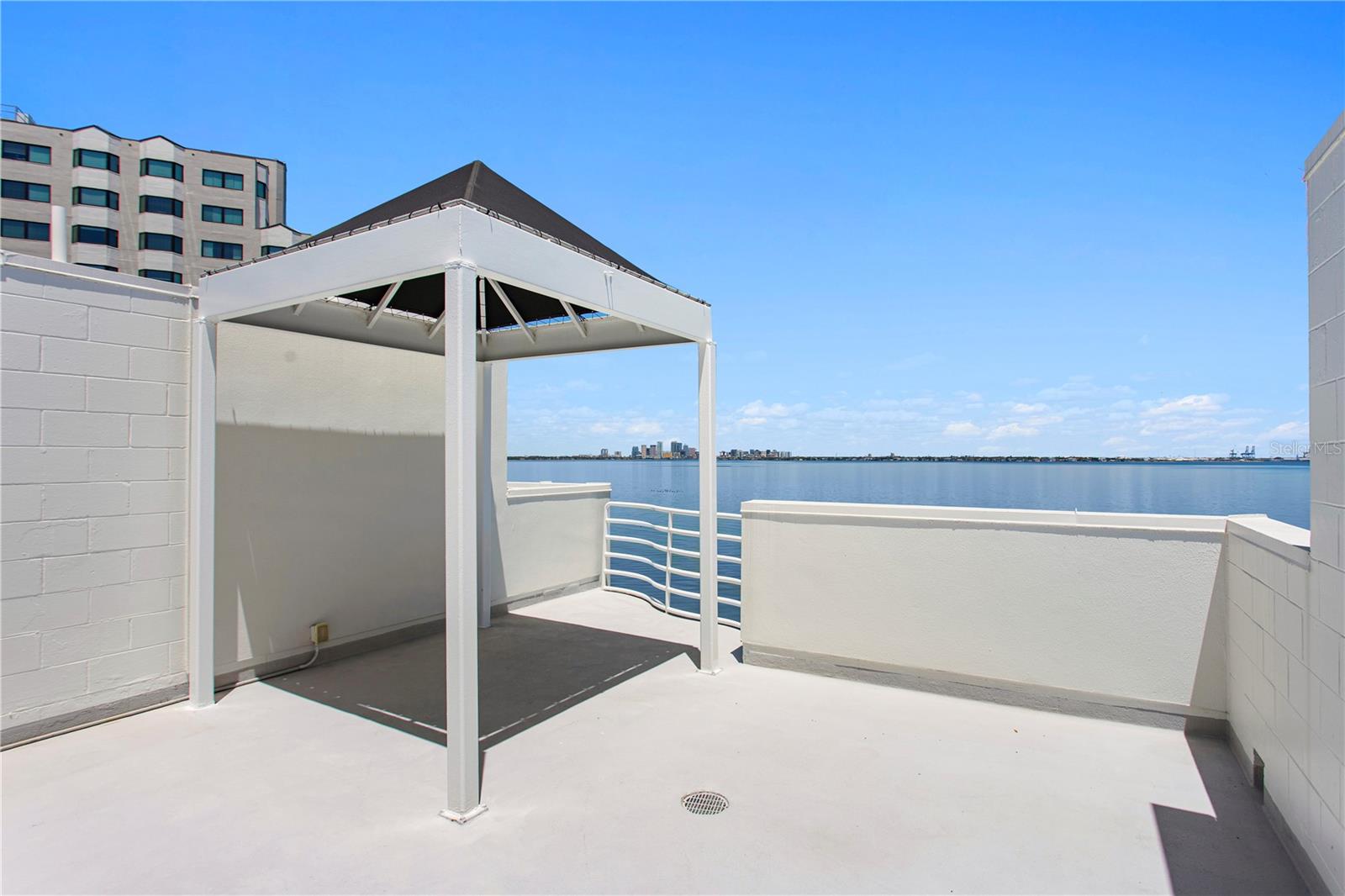 BAYSHORE ON THE BLVD A CO - Residential